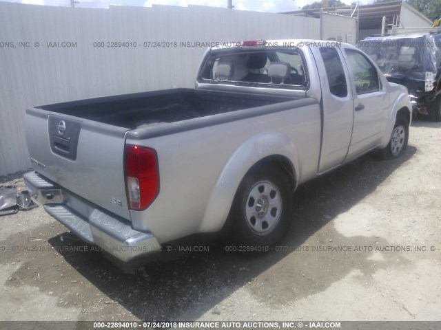 1N6BD0CT6AC448789 - 2010 NISSAN FRONTIER KING CAB SE/LE/NISMO SILVER photo 4