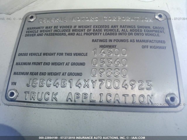 J8BC4B14XY7004923 - 2000 CHEVROLET TILT MASTER W4S04  WHITE photo 10