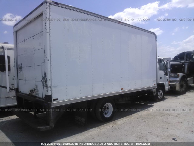 J8BC4B14XY7004923 - 2000 CHEVROLET TILT MASTER W4S04  WHITE photo 4