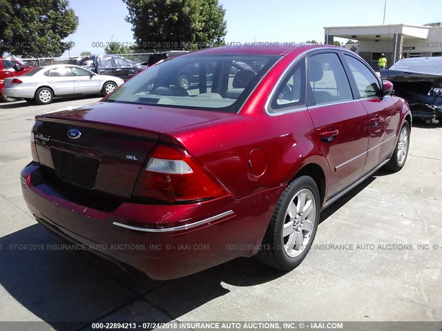 1FAFP241X5G141277 - 2005 FORD FIVE HUNDRED SEL RED photo 4