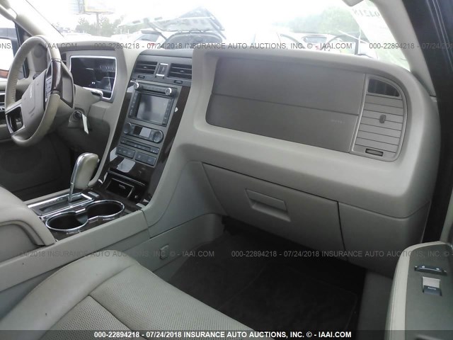 5LMJJ2H51EEL08486 - 2014 LINCOLN NAVIGATOR Qara foto 5