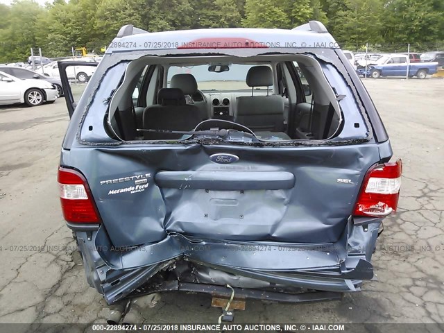 1FMZK05115GA18763 - 2005 FORD FREESTYLE SEL BLUE photo 6