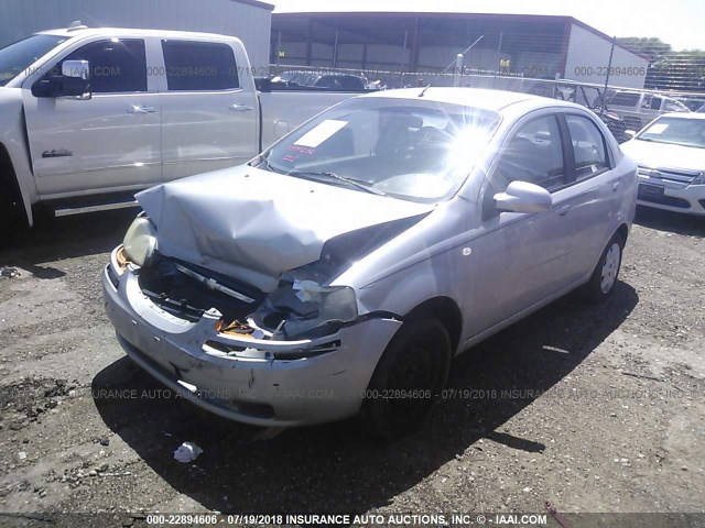 KL1TD56626B666324 - 2006 CHEVROLET AVEO LS SILVER photo 2