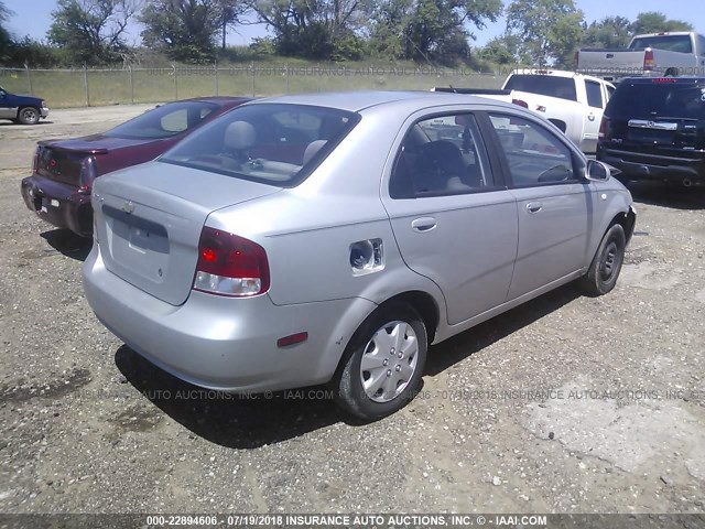 KL1TD56626B666324 - 2006 CHEVROLET AVEO LS SILVER photo 4