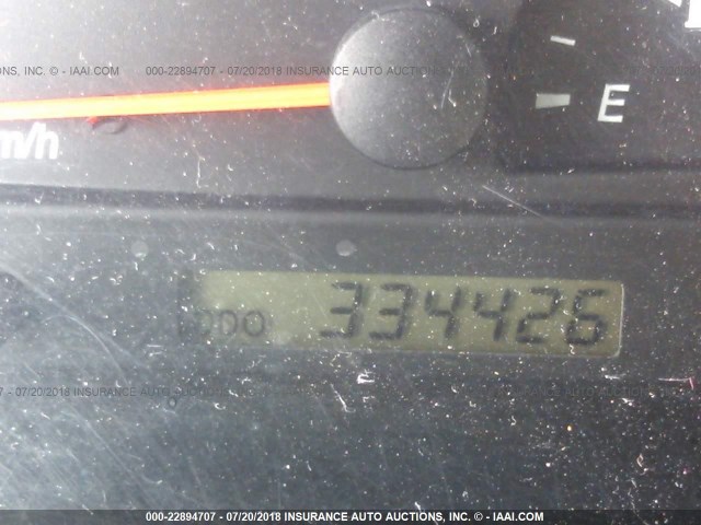 JTDBE32KX20009429 - 2002 TOYOTA CAMRY LE/XLE/SE Boz foto 7