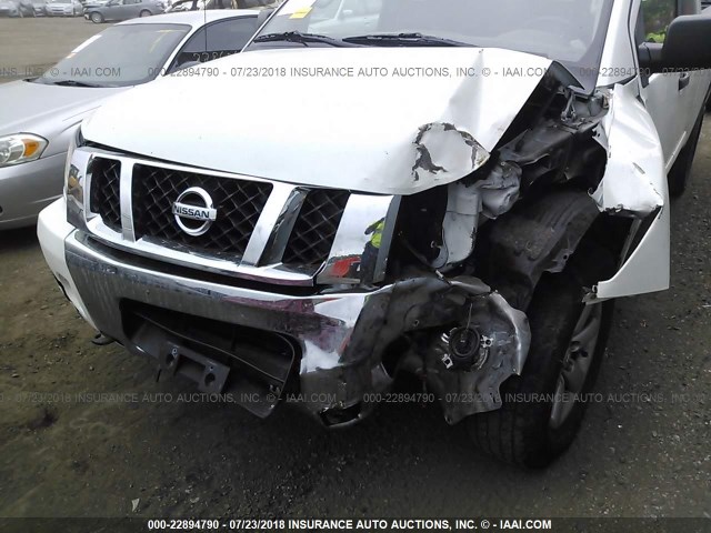 1N6AA0CC1CN304739 - 2012 NISSAN TITAN S/SV/PRO-4X WHITE photo 6