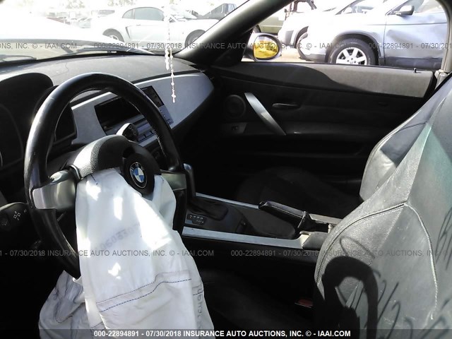 4USBT53473LU01277 - 2003 BMW Z4 3.0 GRAY photo 5