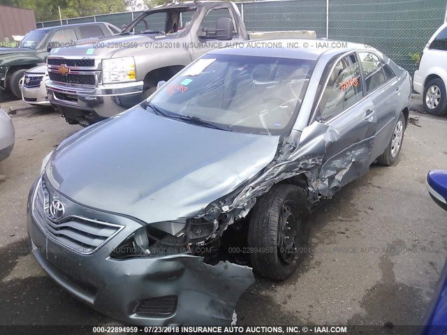 JTNBF3EK8B3011568 - 2011 TOYOTA CAMRY SE/LE/XLE GRAY photo 6