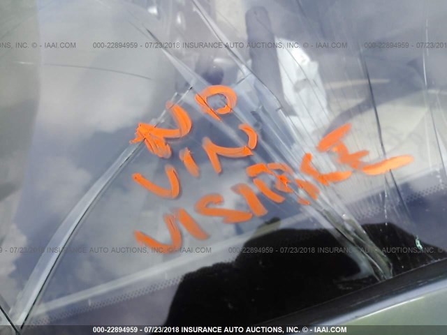 JTNBF3EK8B3011568 - 2011 TOYOTA CAMRY SE/LE/XLE GRAY photo 9