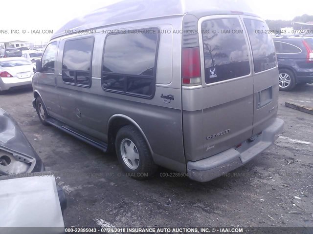 1GBFG15W921104366 - 2002 CHEVROLET EXPRESS G1500  GRAY photo 3