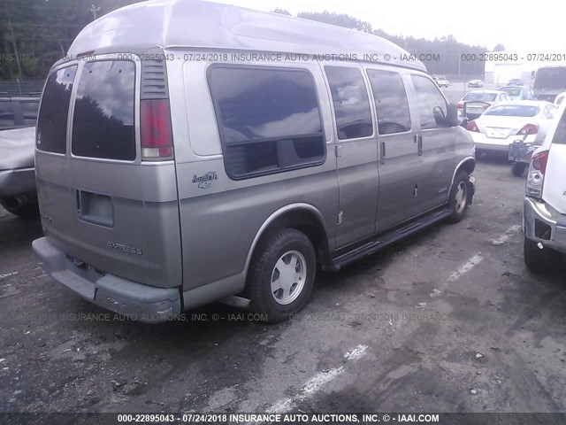 1GBFG15W921104366 - 2002 CHEVROLET EXPRESS G1500  GRAY photo 4