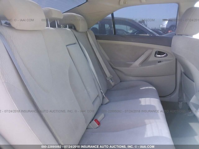 4T4BF3EK5BR177580 - 2011 TOYOTA CAMRY SE/LE/XLE შავი ფოტო 8