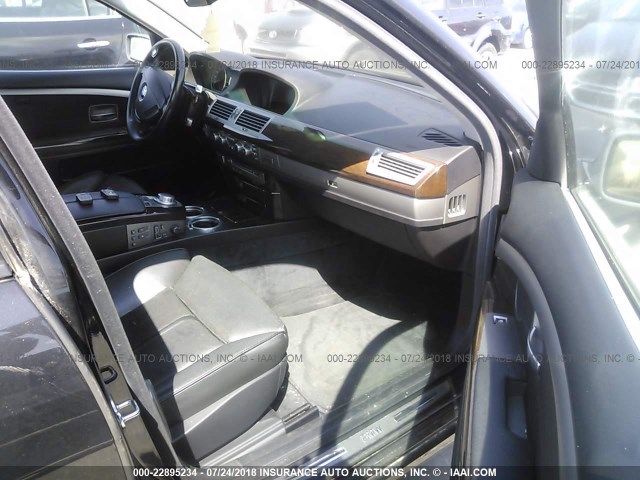 WBAHL83506DT04637 - 2006 BMW 750 I BLACK photo 5