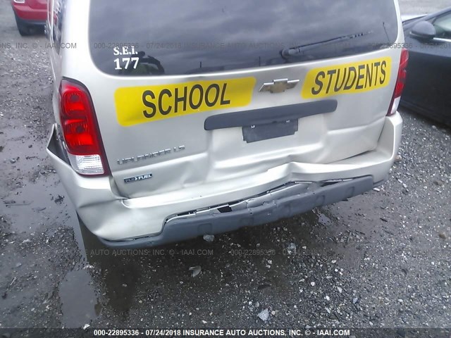 1GNDV23W58D186791 - 2008 CHEVROLET UPLANDER LS GOLD photo 6