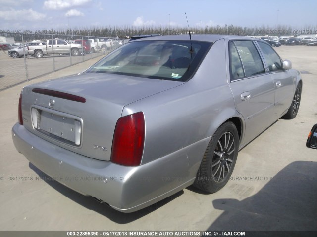 1G6KF57944U201359 - 2004 CADILLAC DEVILLE DTS SILVER photo 4