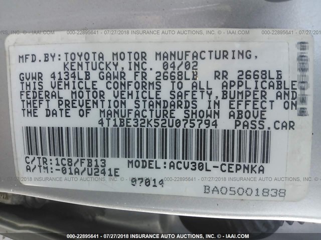 4T1BE32K52U075794 - 2002 TOYOTA CAMRY LE/XLE/SE 银色 照片 9