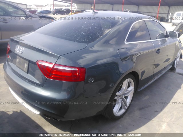 WAURV78T49A023608 - 2009 AUDI S5 QUATTRO BLUE photo 4