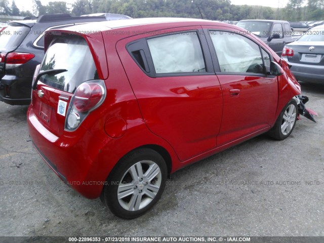 KL8CD6S97EC477765 - 2014 CHEVROLET SPARK 1LT RED photo 4