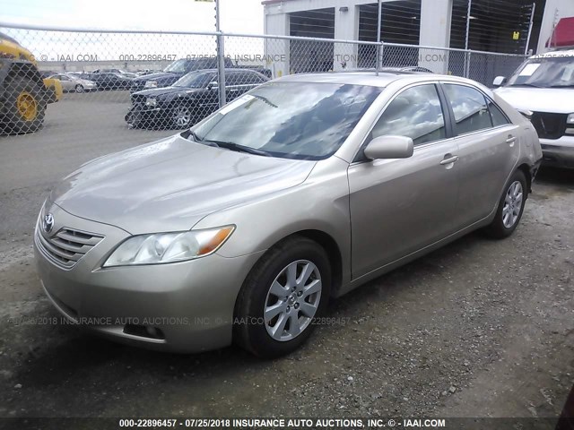 JTNBE46K773115922 - 2007 TOYOTA CAMRY NEW GENERAT CE/LE/XLE/SE TAN photo 2