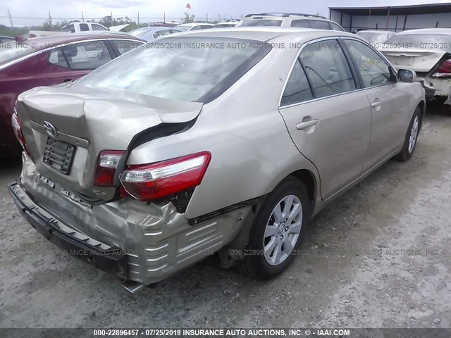 JTNBE46K773115922 - 2007 TOYOTA CAMRY NEW GENERAT CE/LE/XLE/SE TAN photo 4