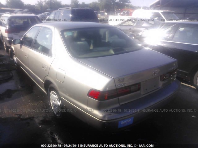 4T1BG22K7WU306673 - 1998 TOYOTA CAMRY CE/LE/XLE 棕色 照片 3
