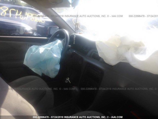 4T1BG22K7WU306673 - 1998 TOYOTA CAMRY CE/LE/XLE 棕色 照片 5