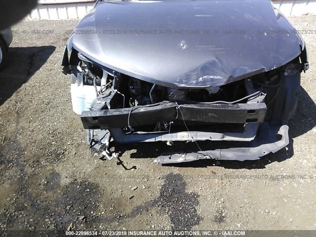 4T4BF1FKXCR165185 - 2012 TOYOTA CAMRY SE/LE/XLE GRAY photo 6