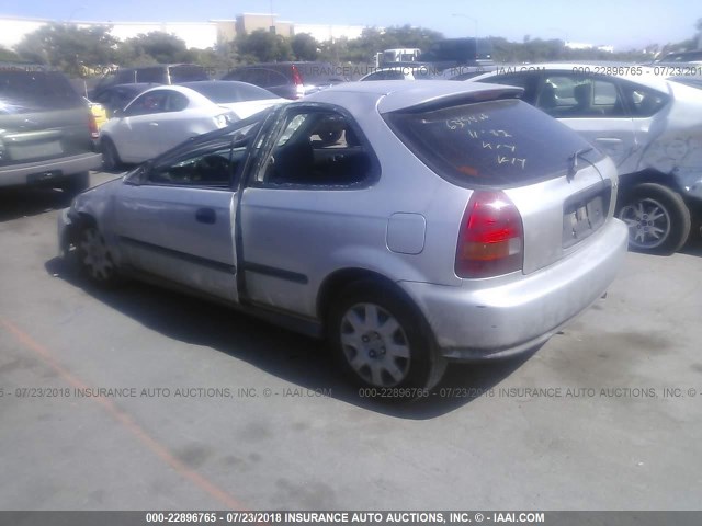 2HGEJ6347WH107878 - 1998 HONDA CIVIC DX SILVER photo 3