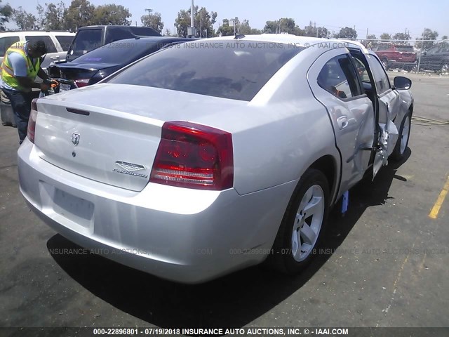 2B3KA43R37H815680 - 2007 DODGE CHARGER SE/SXT SILVER photo 4