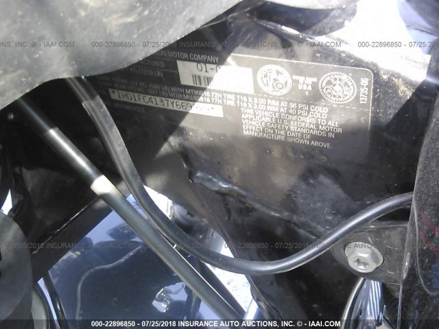 1HD1FC4137Y669929 - 2007 HARLEY-DAVIDSON FLHTCUI BLACK photo 10