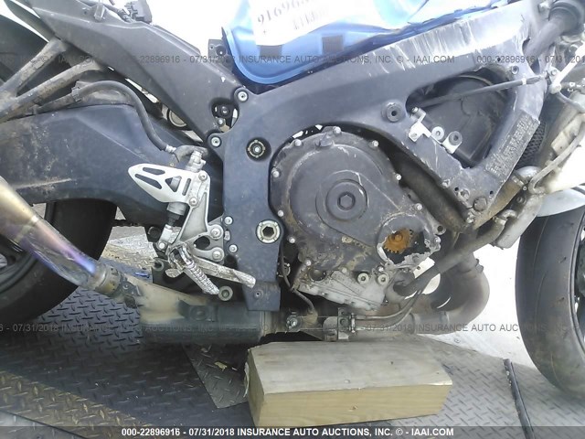 JS1GR7MA1C2100921 - 2012 SUZUKI GSX750 BLUE photo 8