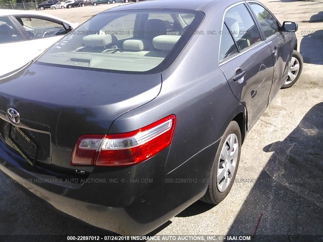 4T1BE46K99U392276 - 2009 TOYOTA CAMRY SE/LE/XLE GRAY photo 4