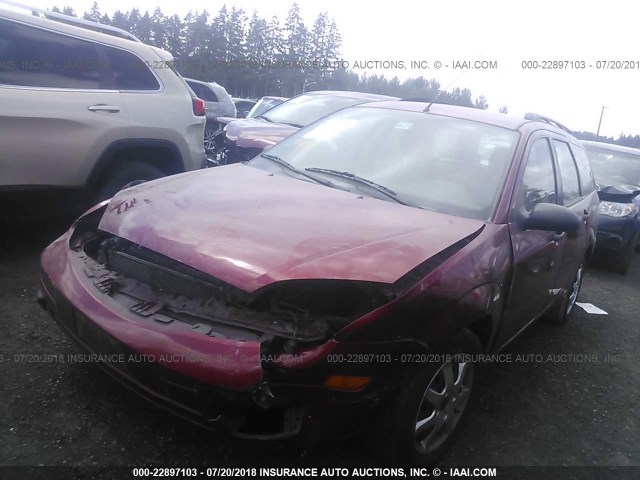 1FAFP36N85W182440 - 2005 FORD FOCUS ZXW RED photo 2