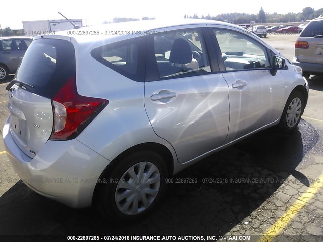 3N1CE2CP8FL409462 - 2015 NISSAN VERSA NOTE S/S PLUS/SV/SL/SR SILVER photo 4