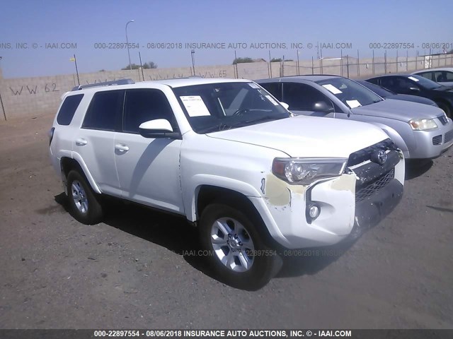 JTEBU5JR5F5237369 - 2015 TOYOTA 4RUNNER SR5/LIMITED/TRAIL/TRD PRO WHITE photo 1