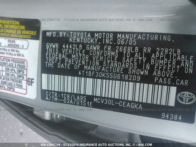 4T1BF30K55U618209 - 2005 TOYOTA CAMRY LE/XLE/SE 银色 照片 9