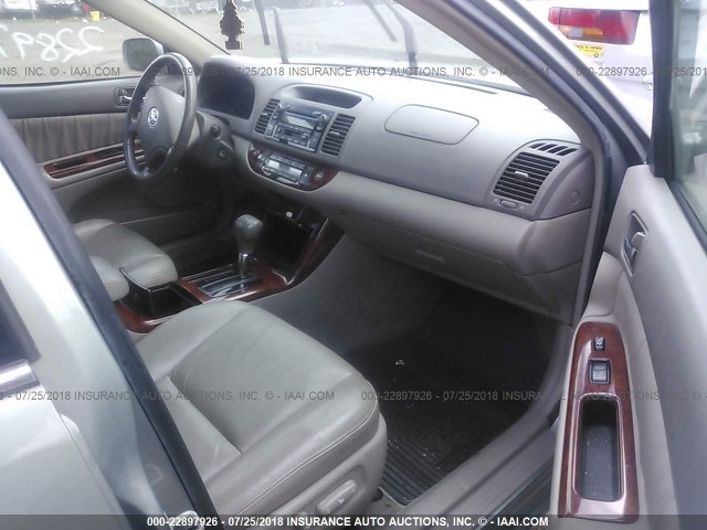 4T1BE30K96U693483 - 2006 TOYOTA CAMRY LE/XLE/SE Gümüş foto 5