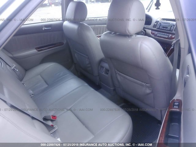 4T1BE30K96U693483 - 2006 TOYOTA CAMRY LE/XLE/SE Gümüş foto 8