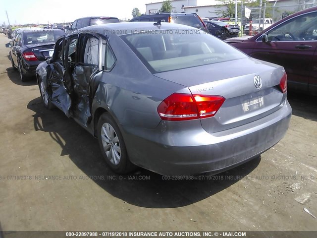 1VWAT7A35EC102524 - 2014 VOLKSWAGEN PASSAT S GRAY photo 4