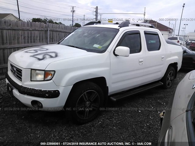 2HJYK16536H504726 - 2006 HONDA RIDGELINE RTL WHITE photo 2