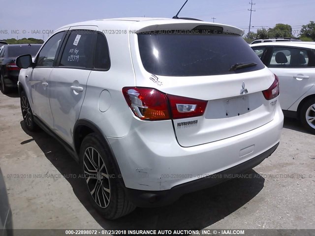 JA4AP3AUXGZ033560 - 2016 MITSUBISHI OUTLANDER SPORT ES/SE WHITE photo 3