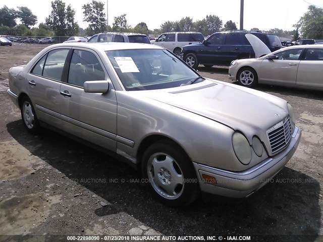 WDBJF70H5XA902826 - 1999 MERCEDES-BENZ E 430 BEIGE photo 1