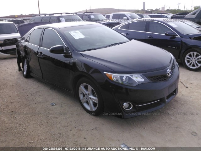 4T1BF1FK4EU320715 - 2014 TOYOTA CAMRY L/SE/LE/XLE 黑色 照片 1