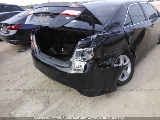 4T1BF1FK4EU320715 - 2014 TOYOTA CAMRY L/SE/LE/XLE 黑色 照片 6