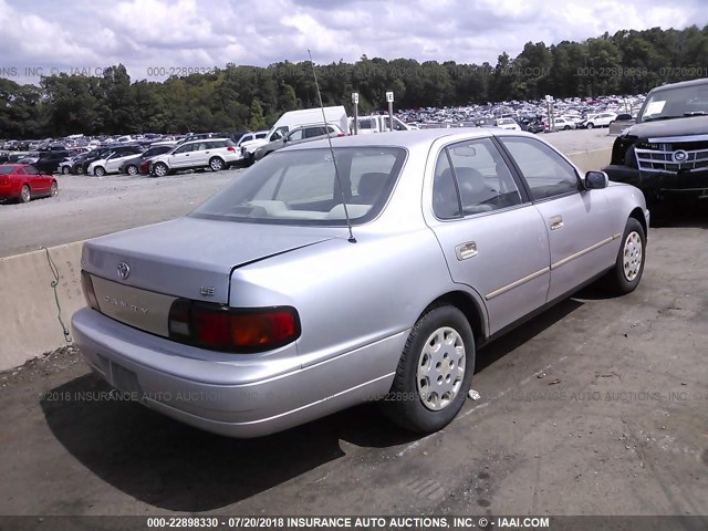 JT2BG12K6T0372738 - 1996 TOYOTA CAMRY DX/LE/XLE Champagne photo 4