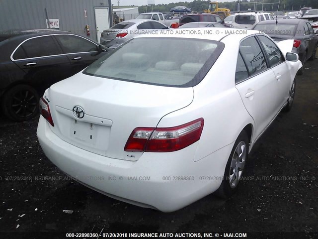 4T1BE46K49U794559 - 2009 TOYOTA CAMRY SE/LE/XLE WHITE photo 4