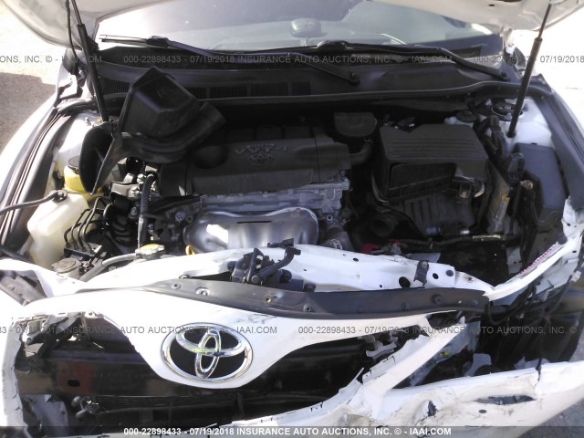 4T1BF3EK1BU598884 - 2011 TOYOTA CAMRY SE/LE/XLE WHITE photo 10
