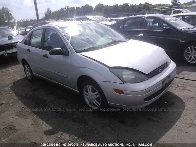 1FAFP34Z13W272841 - 2003 FORD FOCUS SE COMFORT/SE SPORT Light Blue photo 1