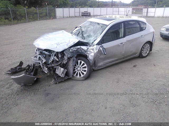 JF1GH6B69BH812385 - 2011 SUBARU IMPREZA 2.5I PREMIUM SILVER photo 2