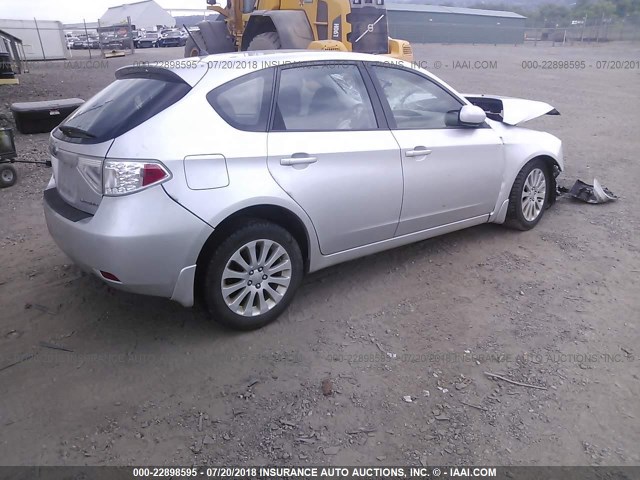 JF1GH6B69BH812385 - 2011 SUBARU IMPREZA 2.5I PREMIUM SILVER photo 4